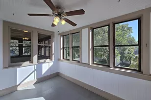2220 E Vollmer Ave, Milwaukee, WI 53207 - Photo 35