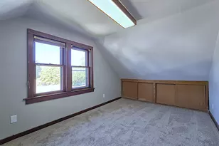 2220 E Vollmer Ave, Milwaukee, WI 53207 - Photo 29