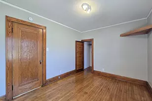 2220 E Vollmer Ave, Milwaukee, WI 53207 - Photo 55
