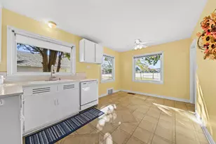 3700 N 52nd St, Milwaukee, WI 53216 - Photo 11