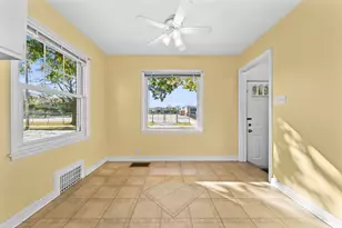 3700 N 52nd St, Milwaukee, WI 53216 - Photo 13