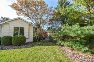 2356 Brookstone Ln, Waukesha, WI 53188 - Photo 25