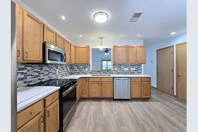 6035 S Crosswinds Dr #5, Cudahy, WI 53110 - Photo 3