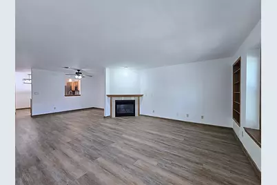 6035 S Crosswinds Dr #5, Cudahy, WI 53110 - Photo 11