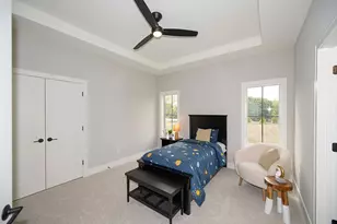 12825 N Blue Jay Ln, Mequon, WI 53097 - Photo 35