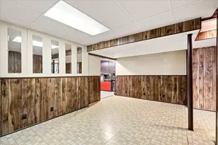 8150 S 58th St, Franklin, WI 53132 - Photo 33