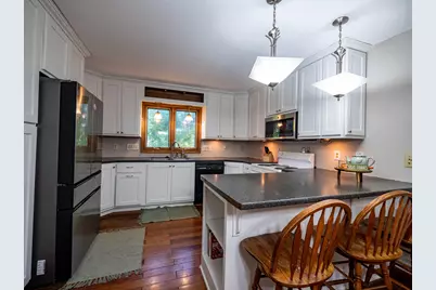 W247S3160  Prairie Ave, Waukesha, WI 53189 - Photo 5