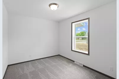 1260 E Bluff Rd, Whitewater, WI 53190 - Photo 15