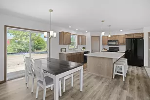 1260 E Bluff Rd, Whitewater, WI 53190 - Photo 9