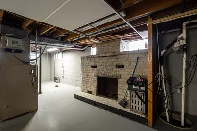 11406 W Park Hill Ave, Wauwatosa, WI 53226 - Photo 31