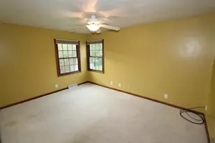 1306 Carlin Ct, Burlington, WI 53105 - Photo 29