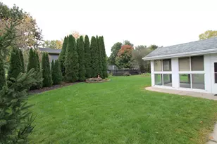 1306 Carlin Ct, Burlington, WI 53105 - Photo 17