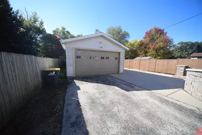 537  Elizabeth St, Waukesha, WI 53186 - Photo 7