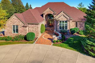 8434 S Fountain Ct, Franklin, WI 53132 - Photo 79