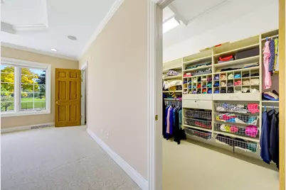 8434 S Fountain Ct, Franklin, WI 53132 - Photo 39