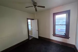 3035 N 23rd St, Milwaukee, WI 53206 - Photo 17