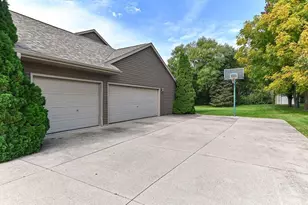 26604 Richard Dr, Racine, WI 53185 - Photo 35
