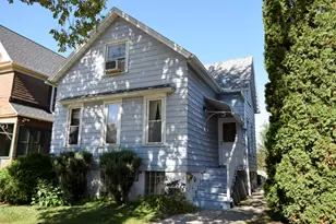 740 E Lincoln Ave, Milwaukee, WI 53207 - Photo 1