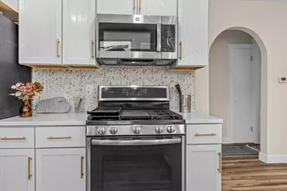 6017 N 37th St, Milwaukee, WI 53209 - Photo 13