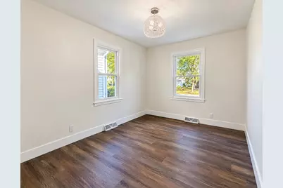 5025 N 27th St, Milwaukee, WI 53209 - Photo 15