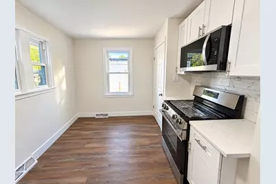 5025 N 27th St, Milwaukee, WI 53209 - Photo 9