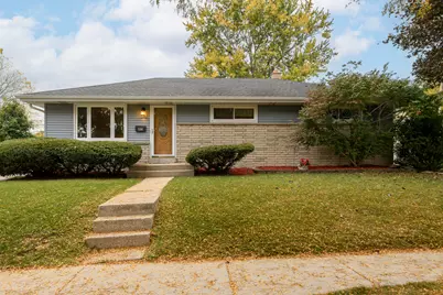 1104 N Bel Ayr Dr, Waukesha, WI 53188 - Photo 29