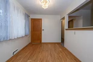 1104 N Bel Ayr Dr, Waukesha, WI 53188 - Photo 7