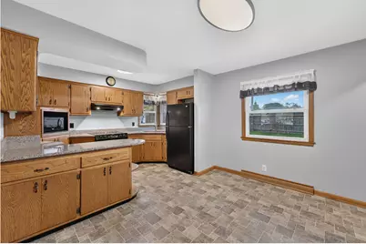 1026  Montclair St, Racine, WI 53402 - Photo 5