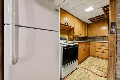 3307 W Hickory Rd, Mequon, WI 53092 - Photo 51