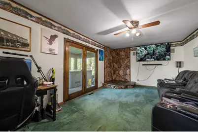 1700  Mohawk Ln, Waukesha, WI 53186 - Photo 11