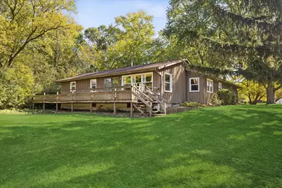 W5162  Strawberry Hill Rd, Sugar Creek, WI 53121 - Photo 17