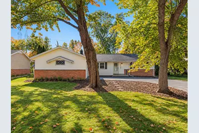 12123 W Diane Dr, Wauwatosa, WI 53226 - Photo 1
