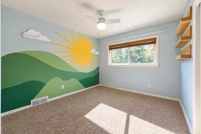 12123 W Diane Dr, Wauwatosa, WI 53226 - Photo 21