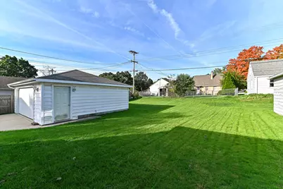 3565 S 83rd St, Milwaukee, WI 53220 - Photo 21