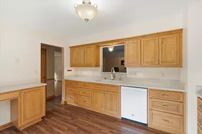 1608  Willow Ct, Grafton, WI 53024 - Photo 3