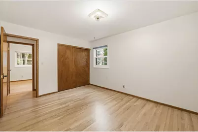 1608  Willow Ct, Grafton, WI 53024 - Photo 17
