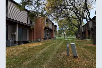 1651 W Edgerton Ave #H, Milwaukee, WI 53221 - Photo 3