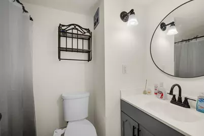 1434  Big Bend Rd #H, Waukesha, WI 53189 - Photo 11