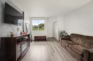 1434 Big Bend Rd, Waukesha, WI 53189 - Photo 3