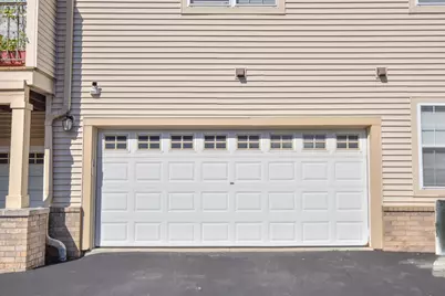 339 W Vine St, Milwaukee, WI 53212 - Photo 39