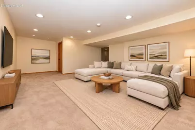 339 W Vine St, Milwaukee, WI 53212 - Photo 29