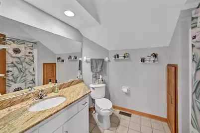 1901  Penhurst Way, Waukesha, WI 53186 - Photo 23