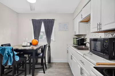 5072 N 60th St #5070, Milwaukee, WI 53218 - Photo 3