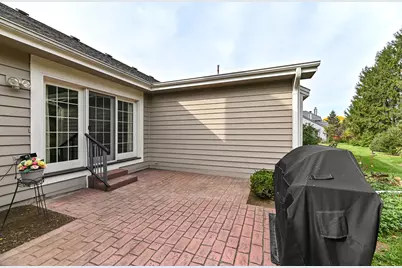 1426  Greenbrier Ln, Mequon, WI 53092 - Photo 33