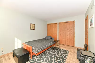 1426  Greenbrier Ln, Mequon, WI 53092 - Photo 21