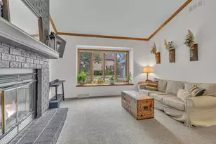 705 River Oaks Dr, Sheboygan Falls, WI 53085 - Photo 9