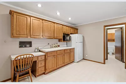 4824 N Parke Ridge Ln, Sheboygan, WI 53083 - Photo 3