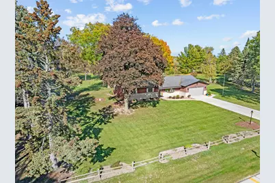 4824 N Parke Ridge Ln, Sheboygan, WI 53083 - Photo 31