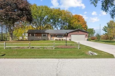 4824 N Parke Ridge Ln, Sheboygan, WI 53083 - Photo 35