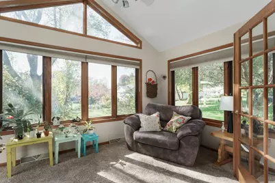 713  Willow Creek Pkwy, Watertown, WI 53094 - Photo 17